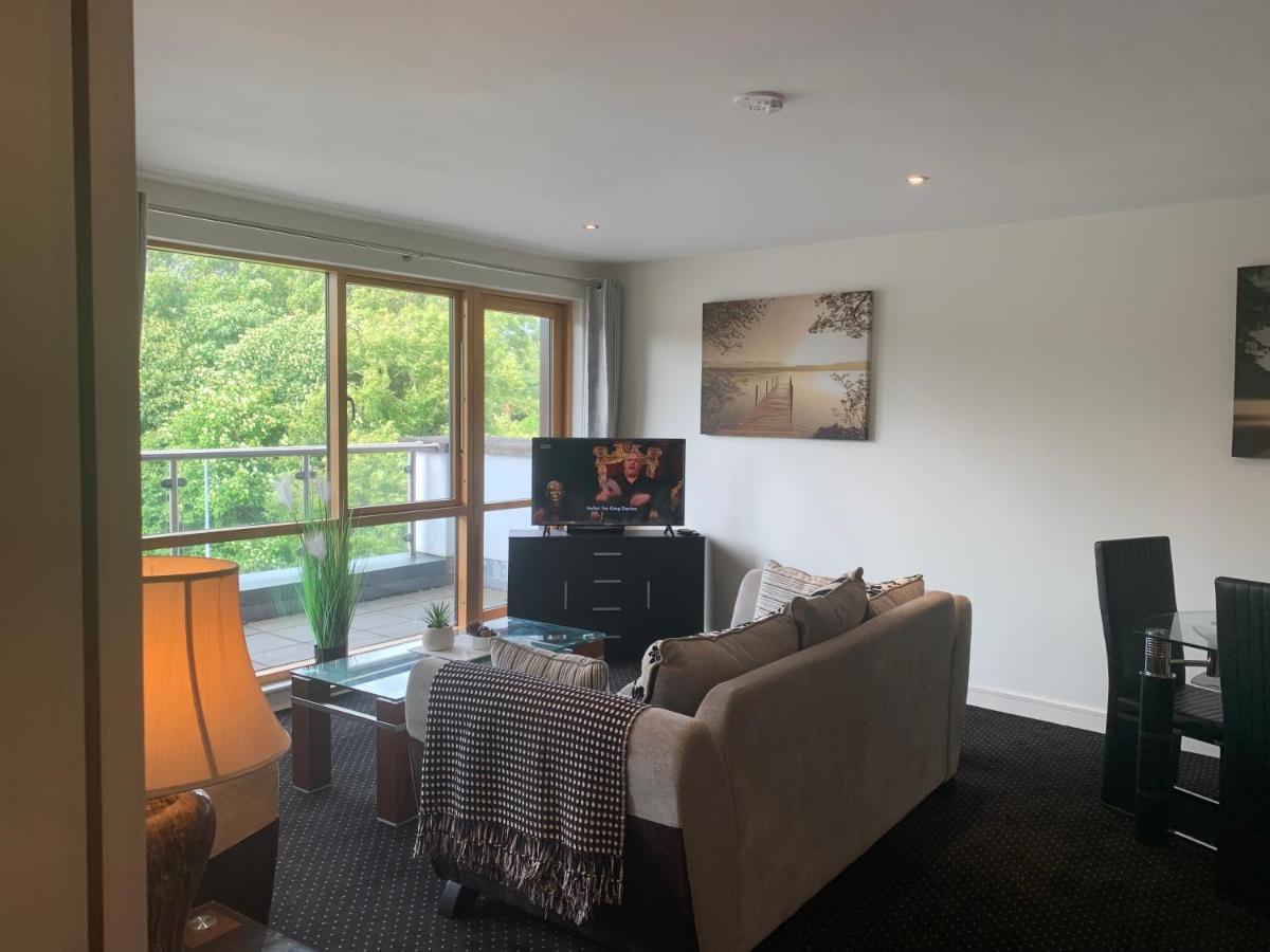 Courthouse View Penthouse 2 Apartment Clifden Bagian luar foto